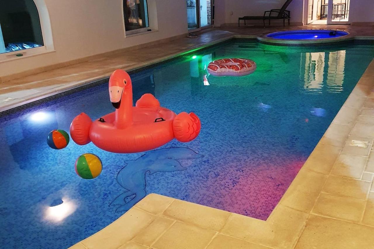 Country Manor House With Indoor Pool And Hot Tub Villa Rochester  Buitenkant foto